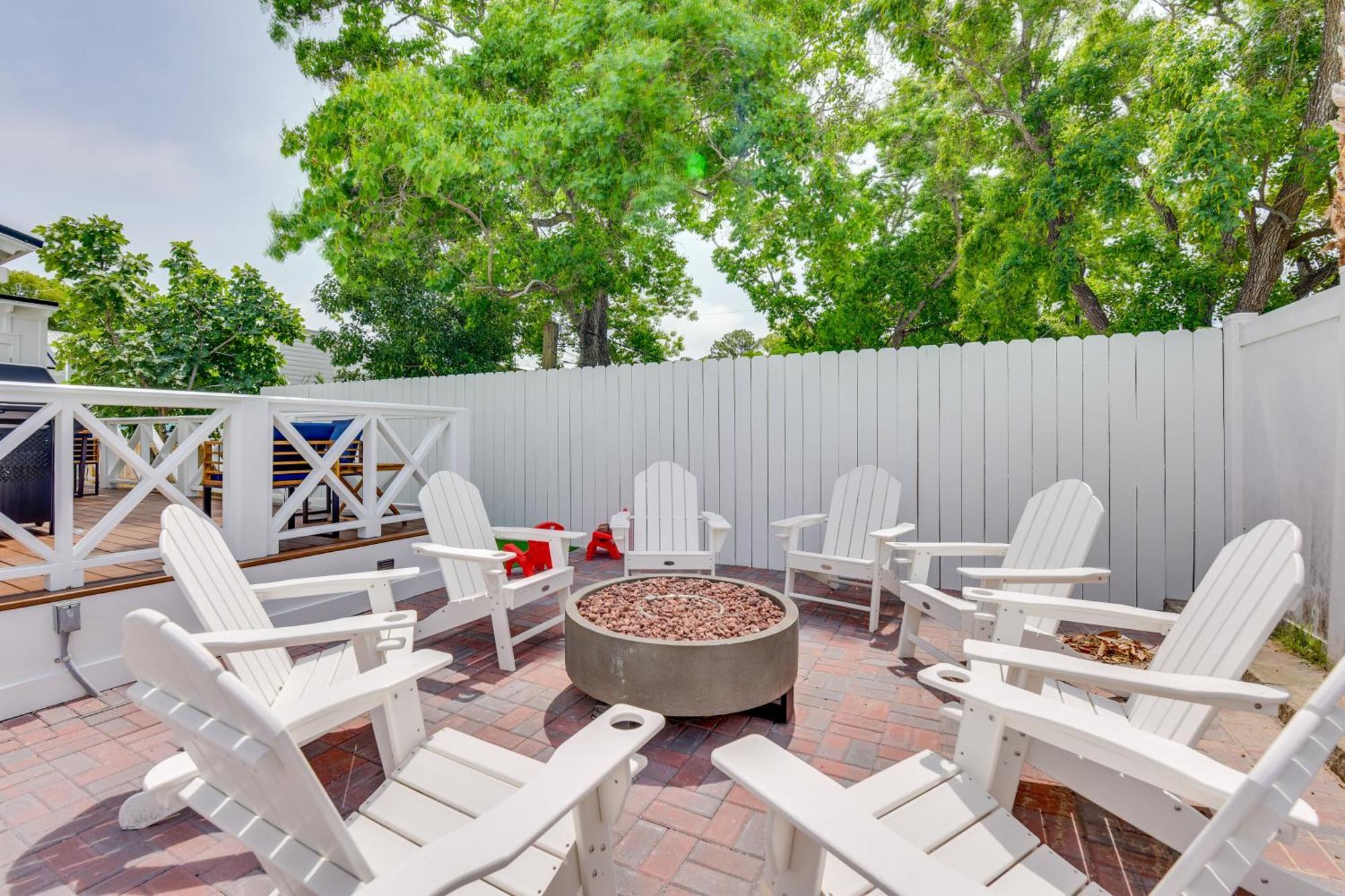 Holiday home Walk To Laguna Pcb With Pool Near Gulf! *
