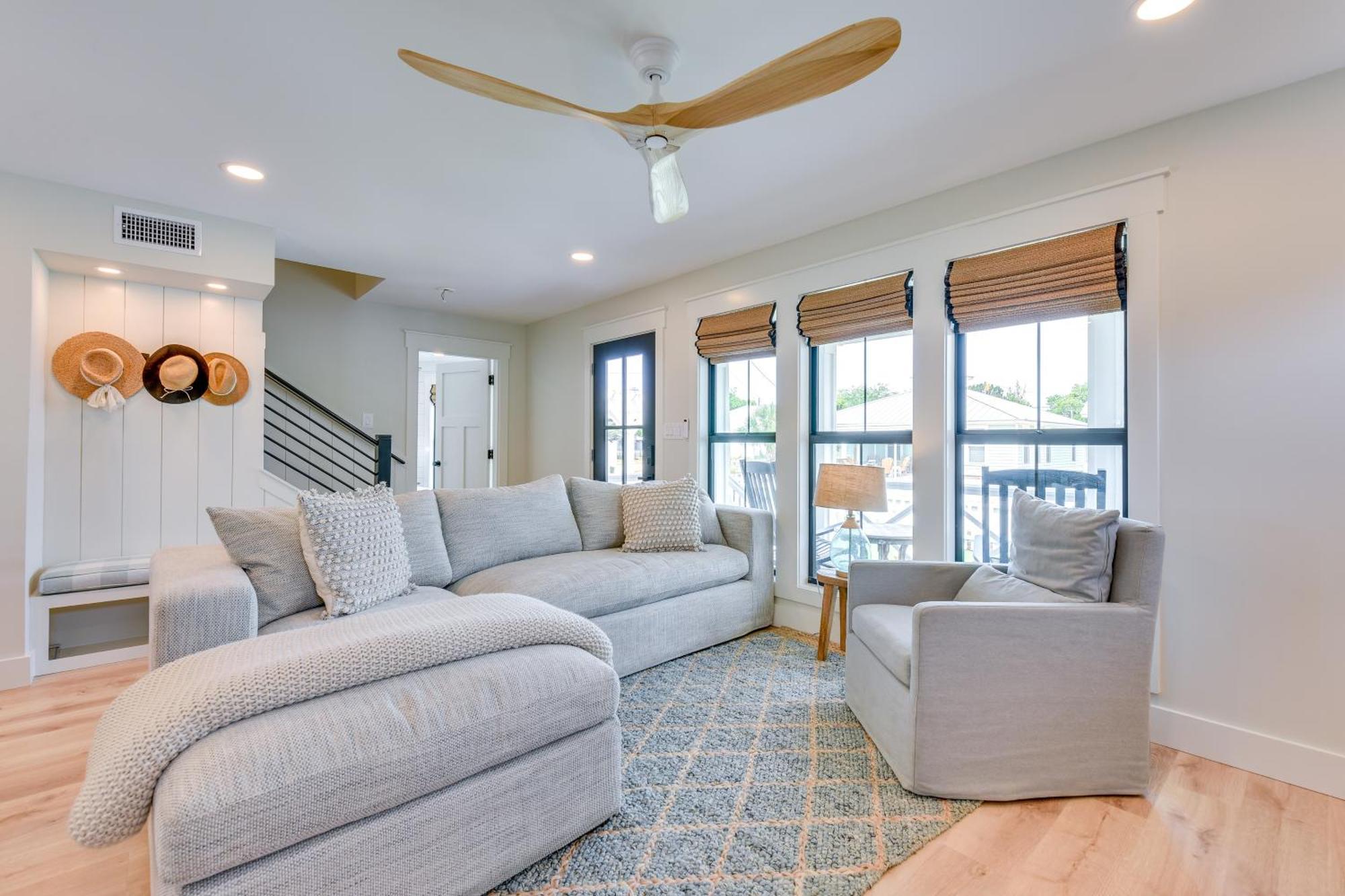 Walk To Laguna Pcb With Pool Near Gulf! * Panama City Beach